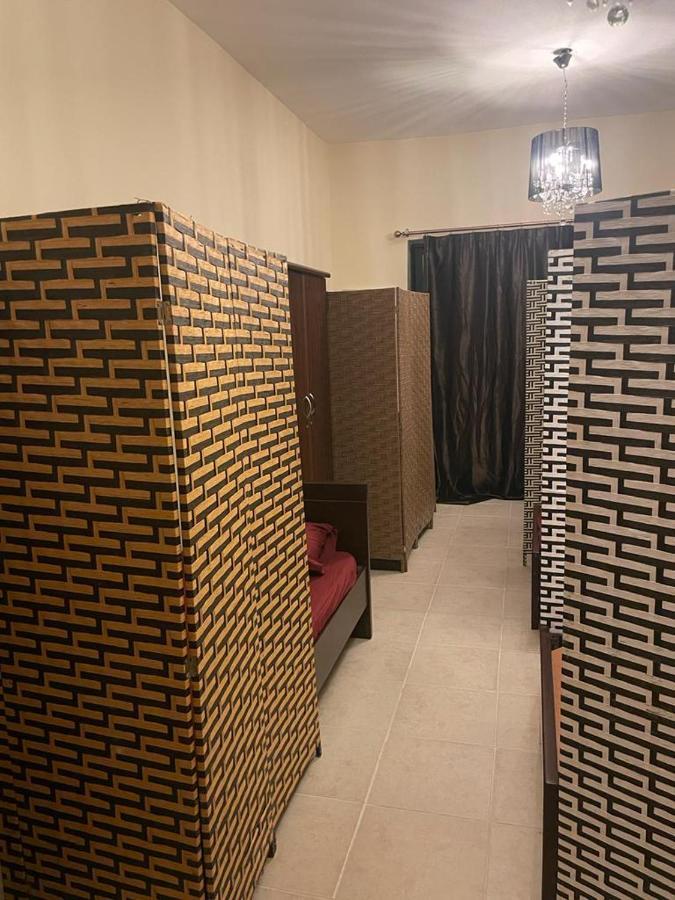Dxb Backpackers Executive Hostel Dubai Buitenkant foto
